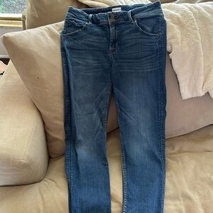 Hudson Jeans size 30. Collin flap skinny jeans. Cropped 27” inseam